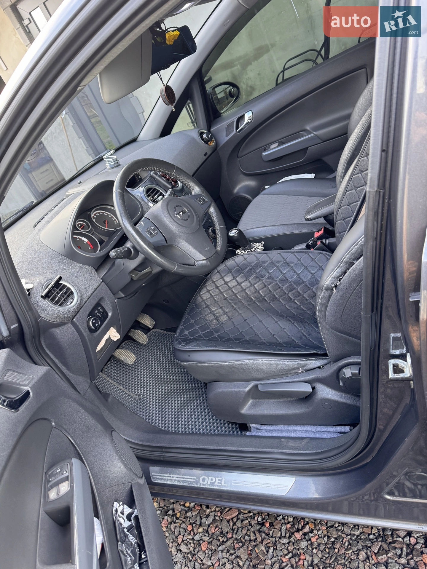 2011 Opel Corsa - мініатюра 9