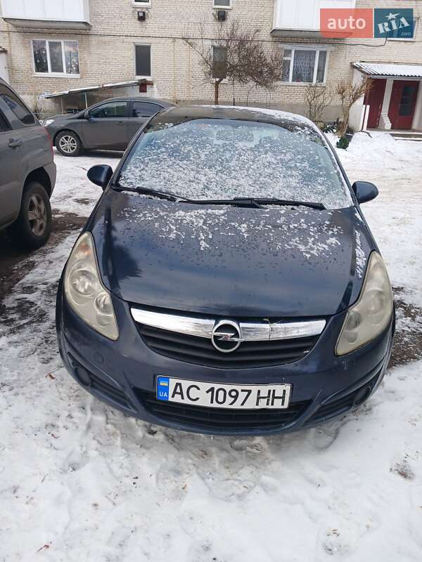 Хэтчбек Opel Corsa 2007 в Луцке фото 2 Хэтчбек Opel Corsa 2007 в Луцке