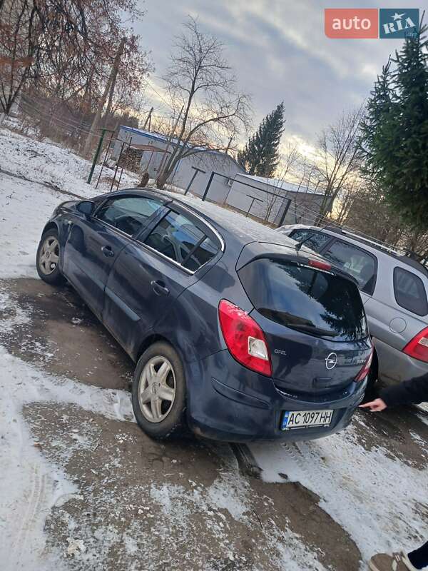 Хэтчбек Opel Corsa 2007 в Луцке фото 3 Хэтчбек Opel Corsa 2007 в Луцке