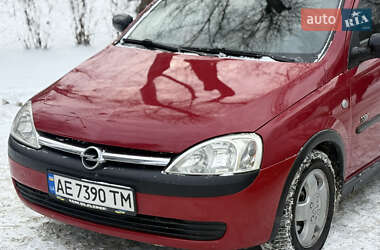 Хэтчбек Opel Corsa 2003 в Днепре
