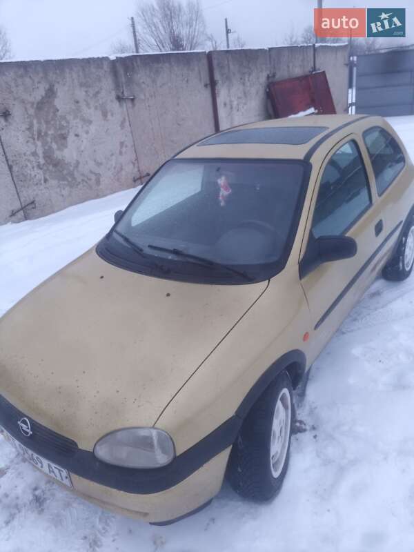 Хетчбек Opel Corsa 1998 в Коломиї