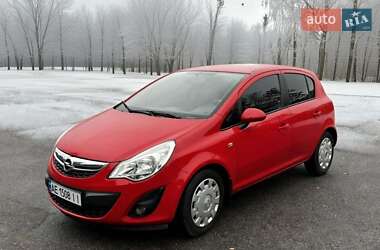 Хэтчбек Opel Corsa 2012 в Днепре