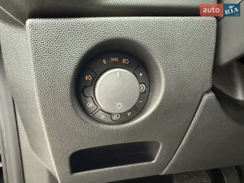 Хэтчбек Opel Corsa 2009 в Луцке