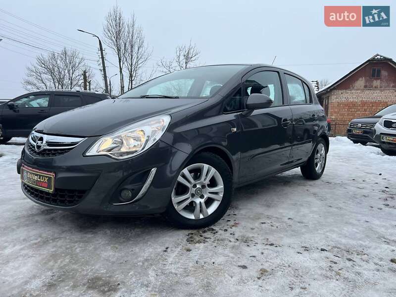 Opel Corsa 2011 Opel Corsa 2011