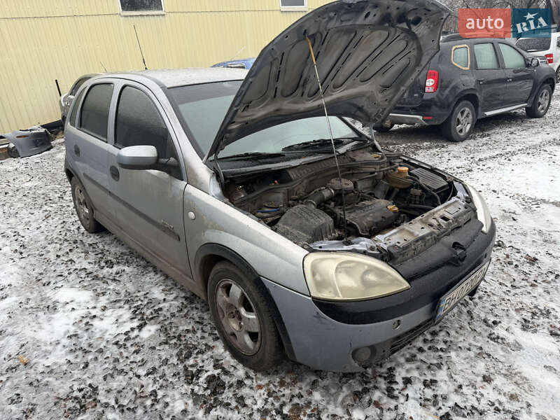 Хэтчбек Opel Corsa 2003 в Одессе