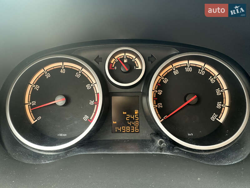 Хэтчбек Opel Corsa 2013 в Ивано-Франковске фото 8 Хэтчбек Opel Corsa 2013 в Ивано-Франковске