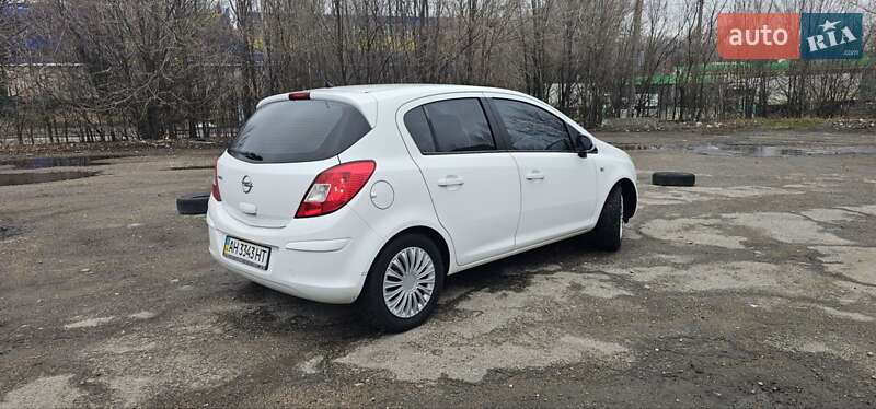 Хетчбек Opel Corsa 2012 в Дніпрі фото 3 Хетчбек Opel Corsa 2012 в Дніпрі