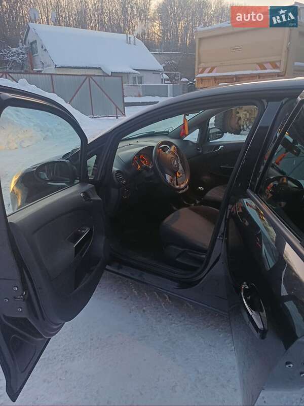 Хэтчбек Opel Corsa 2010 в Житомире фото 7 Хэтчбек Opel Corsa 2010 в Житомире
