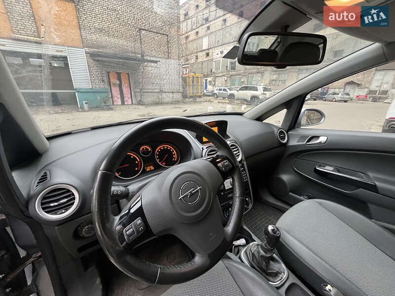 Хэтчбек Opel Corsa 2009 в Запорожье фото 16 Хэтчбек Opel Corsa 2009 в Запорожье