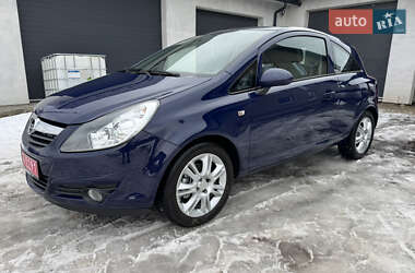 Хэтчбек Opel Corsa 2010 в Долине