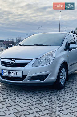Хэтчбек Opel Corsa 2008 в Дрогобыче