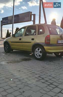 Хетчбек Opel Corsa 2000 в Львові