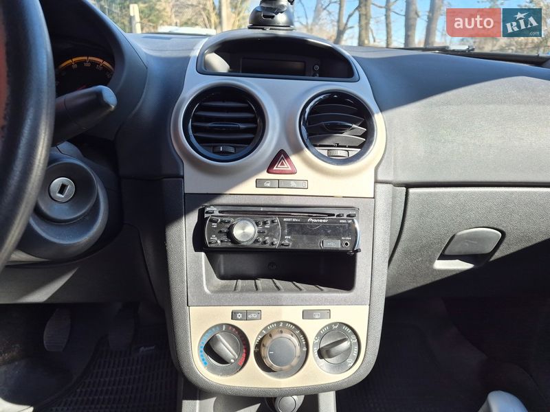 Хетчбек Opel Corsa 2008 в Києві фото 12 Хетчбек Opel Corsa 2008 в Києві