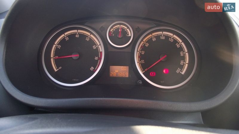 Хэтчбек Opel Corsa 2011 в Житомире