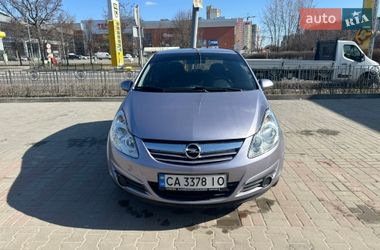 Хэтчбек Opel Corsa 2007 в Киеве