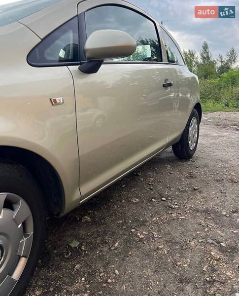 Хэтчбек Opel Corsa 2008 в Белой Церкви