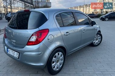 Хетчбек Opel Corsa 2010 в Ужгороді