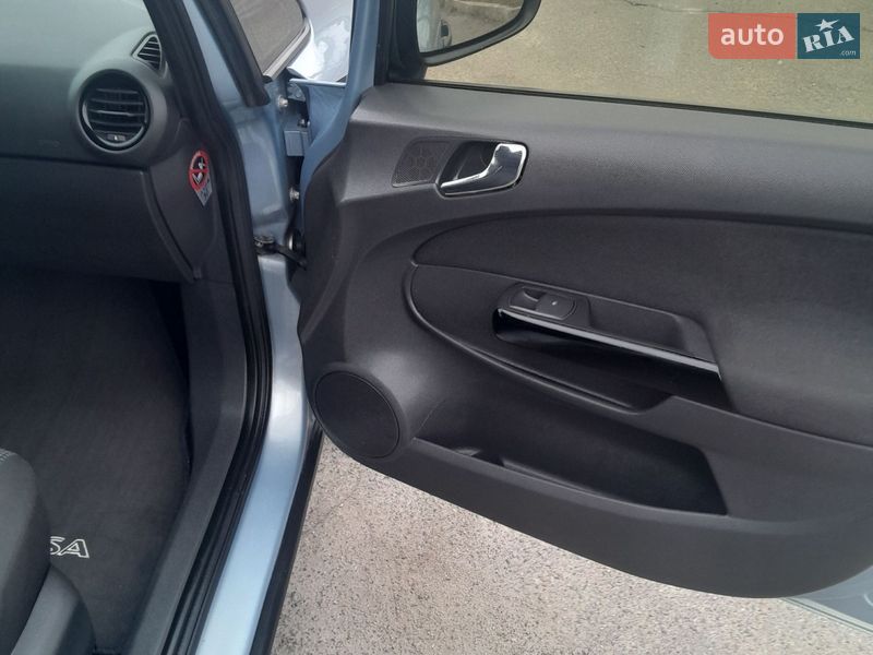 Хэтчбек Opel Corsa 2008 в Бердичеве фото 12 Хэтчбек Opel Corsa 2008 в Бердичеве