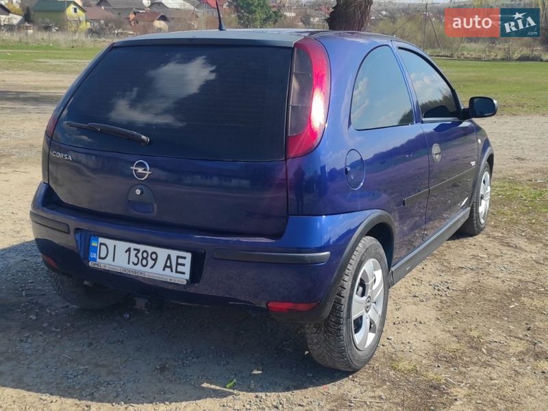 Хетчбек Opel Corsa 2005 в Монастириській