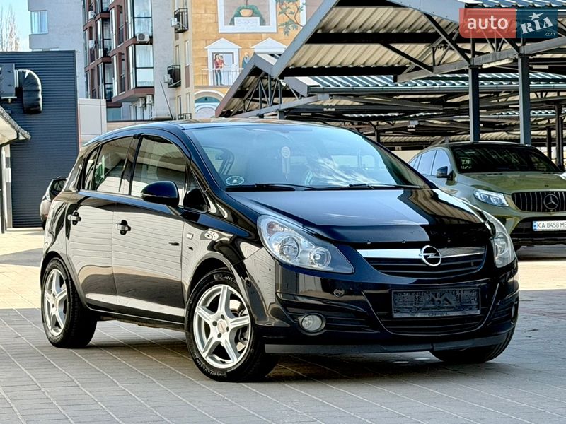 Хетчбек Opel Corsa 2010 в Житомирі фото 3 Хетчбек Opel Corsa 2010 в Житомирі