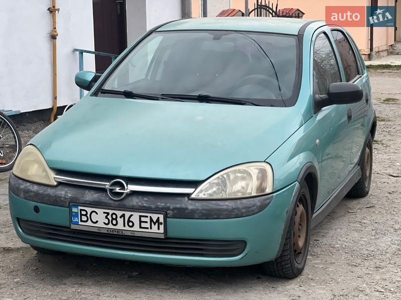 Хэтчбек Opel Corsa 2003 в Дрогобыче
