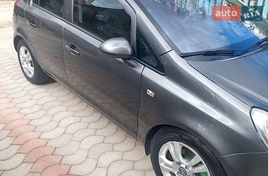 Хэтчбек Opel Corsa 2010 в Тернополе