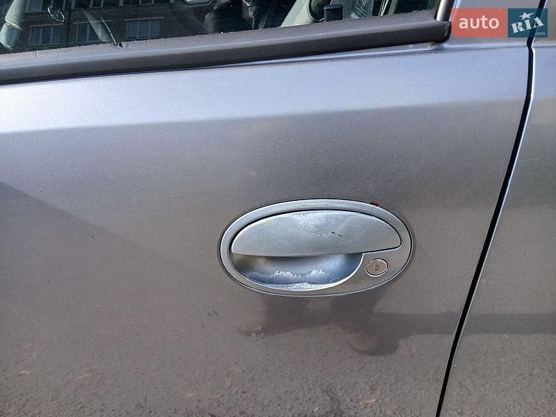 Хэтчбек Opel Corsa 2004 в Харькове