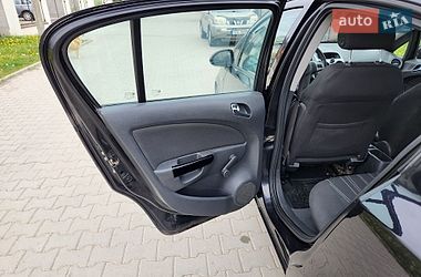 Хэтчбек Opel Corsa 2008 в Ровно