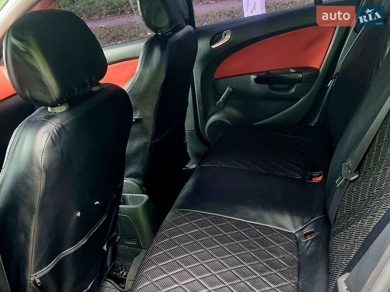 Хэтчбек Opel Corsa 2007 в Харькове
