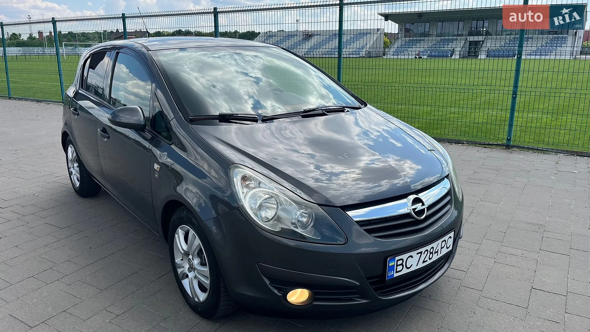 2010 Opel Corsa - фото 1