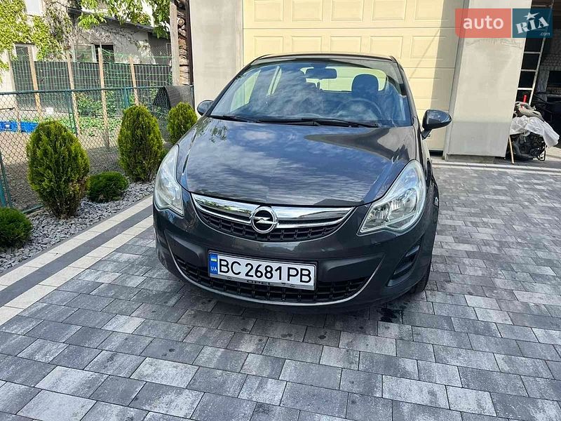 Хэтчбек Opel Corsa 2011 в Каменке-Бугской