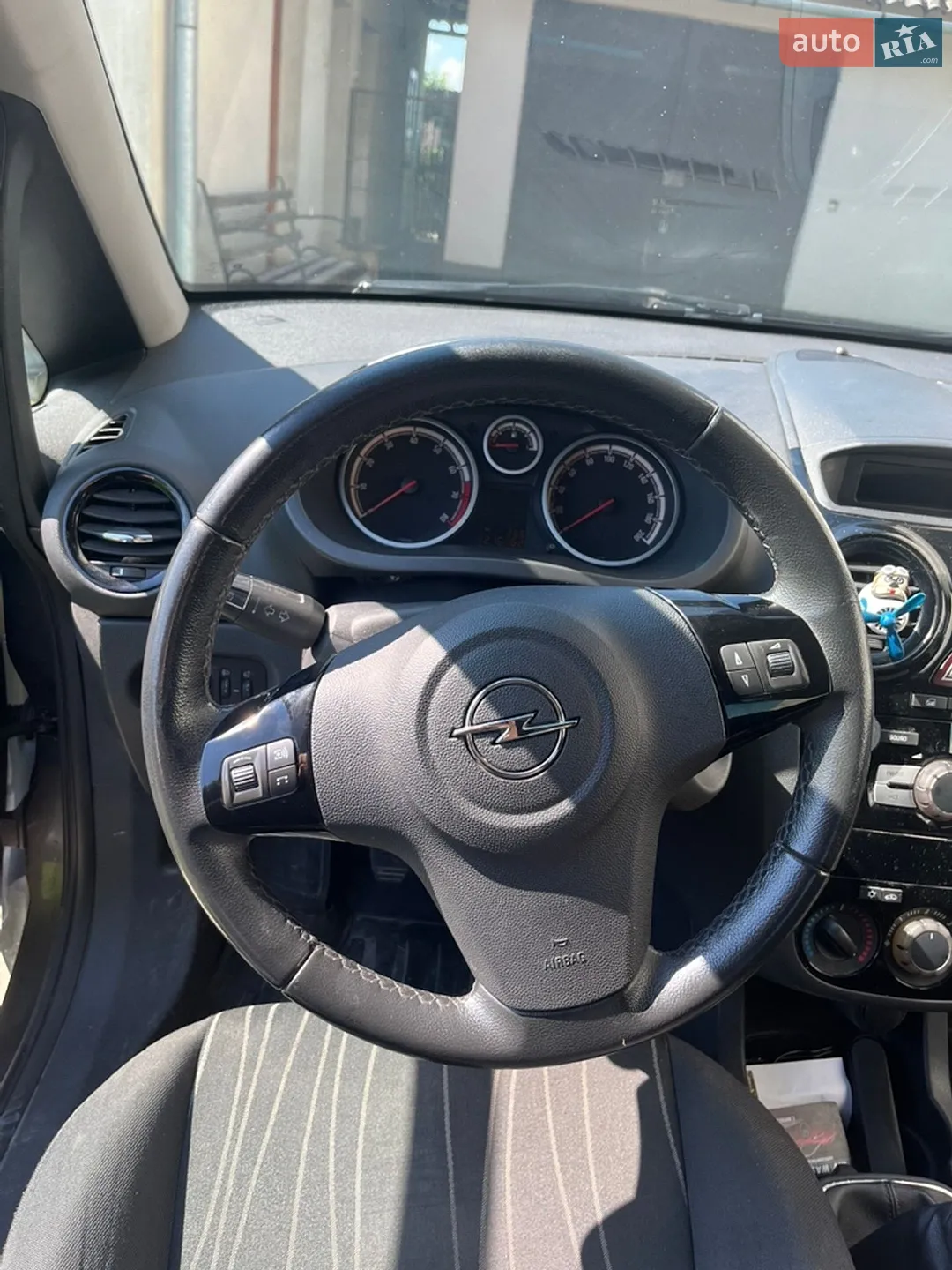 2010 Opel Corsa - мініатюра 8