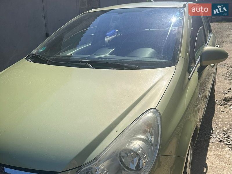 Хэтчбек Opel Corsa 2007 в Коломые