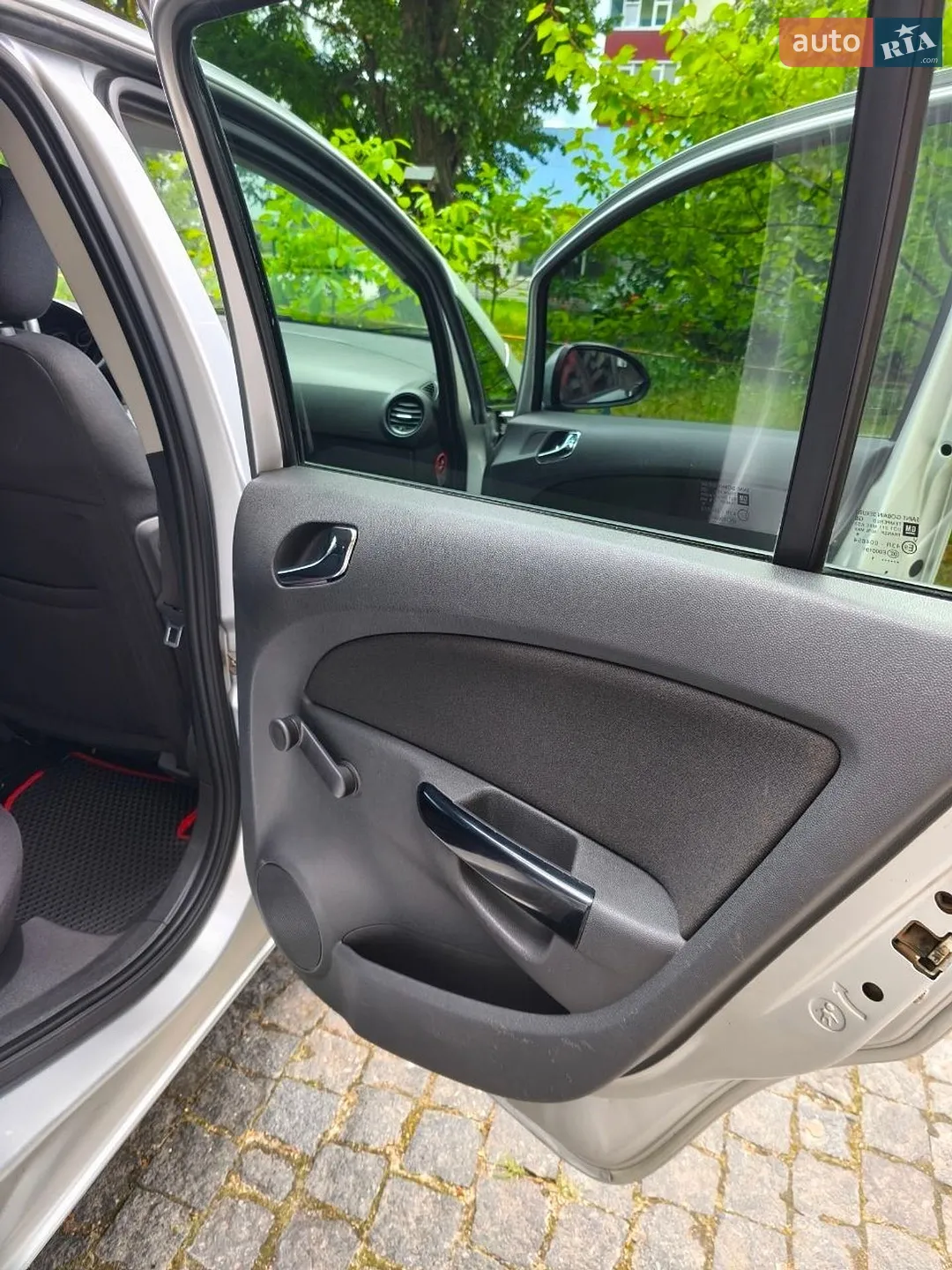 2011 Opel Corsa - мініатюра 12