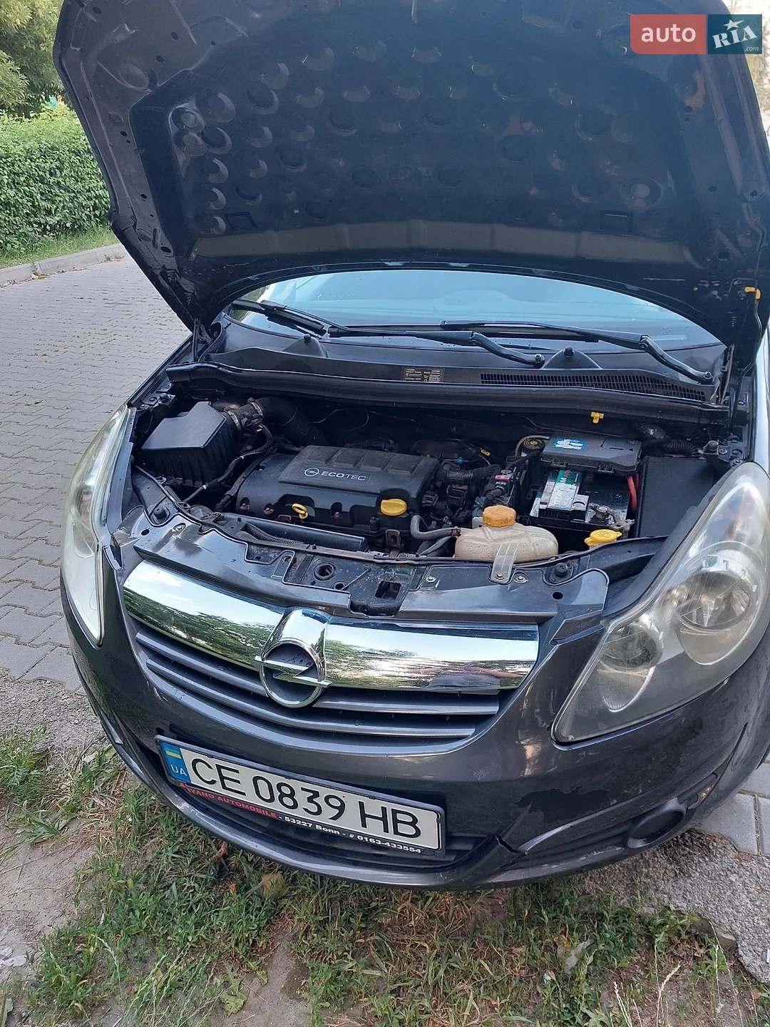 2010 Opel Corsa - мініатюра 3