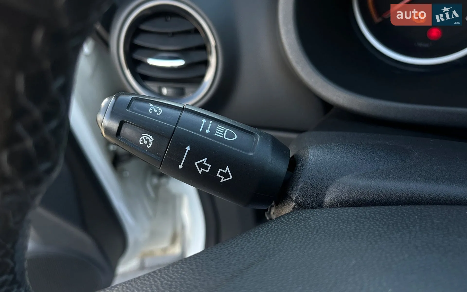 2010 Opel Corsa - мініатюра 14