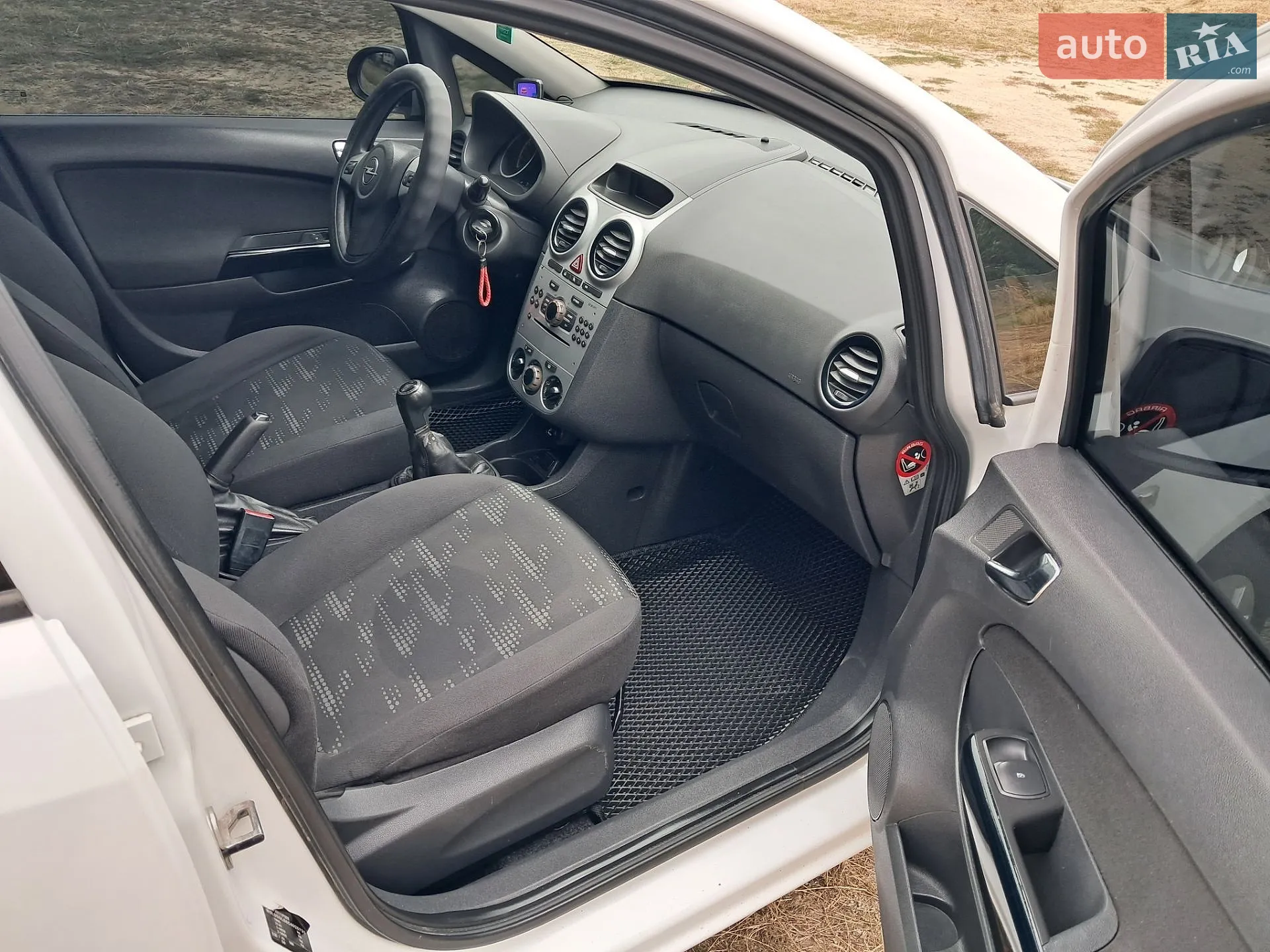 2011 Opel Corsa - мініатюра 14