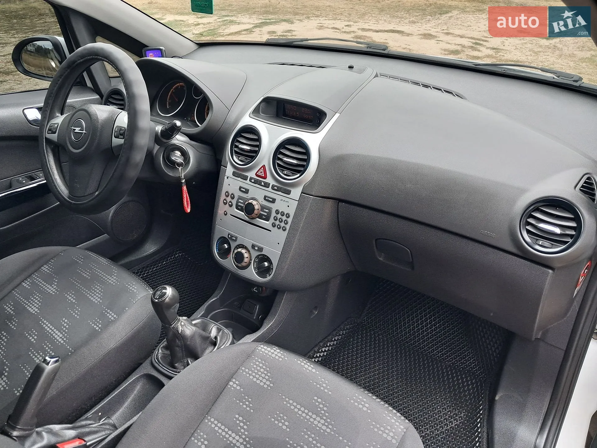 2011 Opel Corsa - мініатюра 15