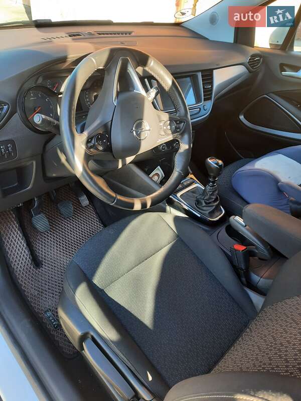 Позашляховик / Кросовер Opel Crossland X 2019 в Виноградові