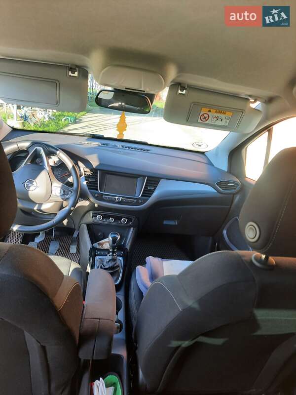 Позашляховик / Кросовер Opel Crossland X 2019 в Виноградові