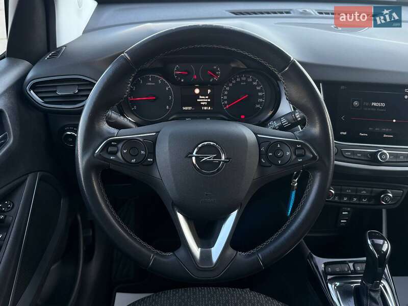 Внедорожник / Кроссовер Opel Crossland X 2019 в Киеве