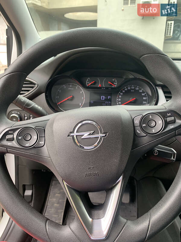 Позашляховик / Кросовер Opel Crossland X 2019 в Львові