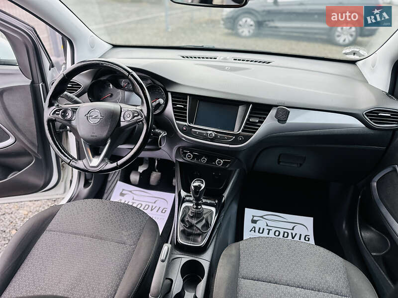 Позашляховик / Кросовер Opel Crossland X 2020 в Іршаві