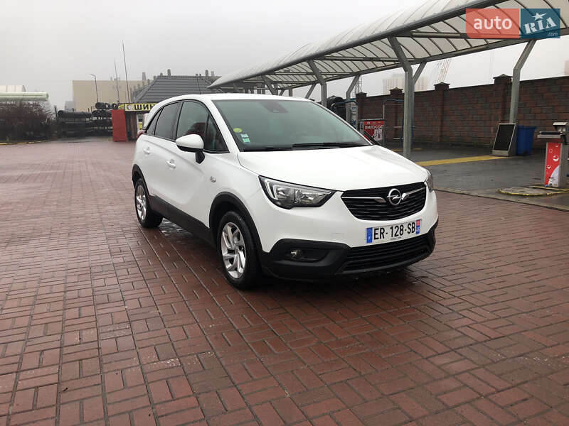 Opel Crossland X 2017
