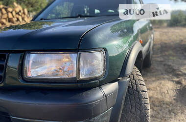 Внедорожник / Кроссовер Opel Frontera 2002 в 