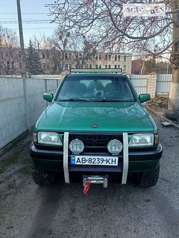Позашляховик / Кросовер Opel Frontera 1995 в Калинівці