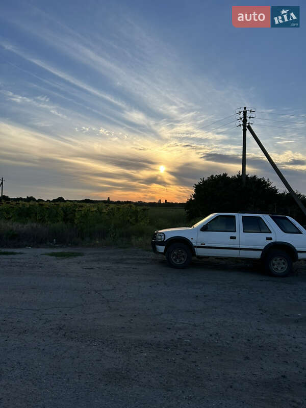 Внедорожник / Кроссовер Opel Frontera 1998 в Новоукраинке