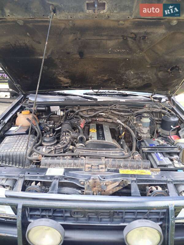Внедорожник / Кроссовер Opel Frontera 1997 в Каменец-Подольском