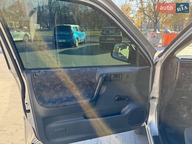 Внедорожник / Кроссовер Opel Frontera 1999 в Криничках