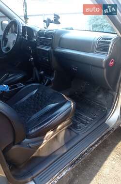 Внедорожник / Кроссовер Opel Frontera 2000 в 